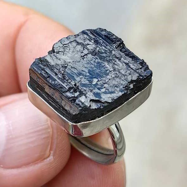 Anillo Turmalina Ajustable