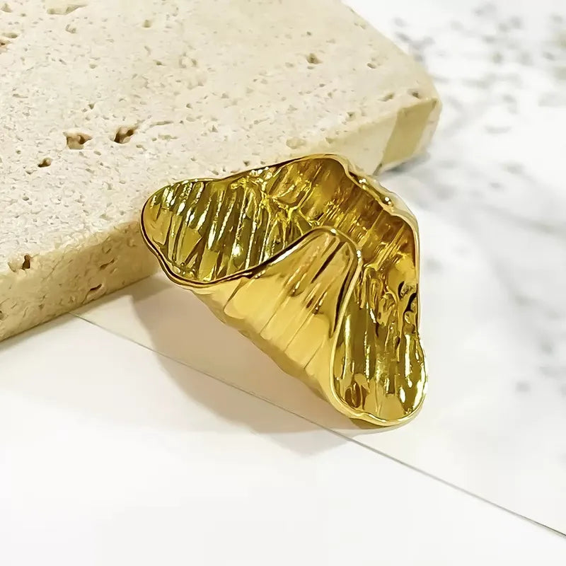 Anillo Dorado Corrugado - Ajustable