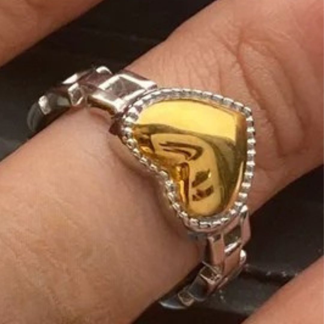 Anillo Plateado Eslabones Dije Corazón Dorado - Ajustable