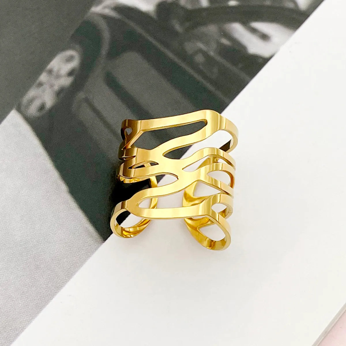 Anillo Dorado Multilíneas