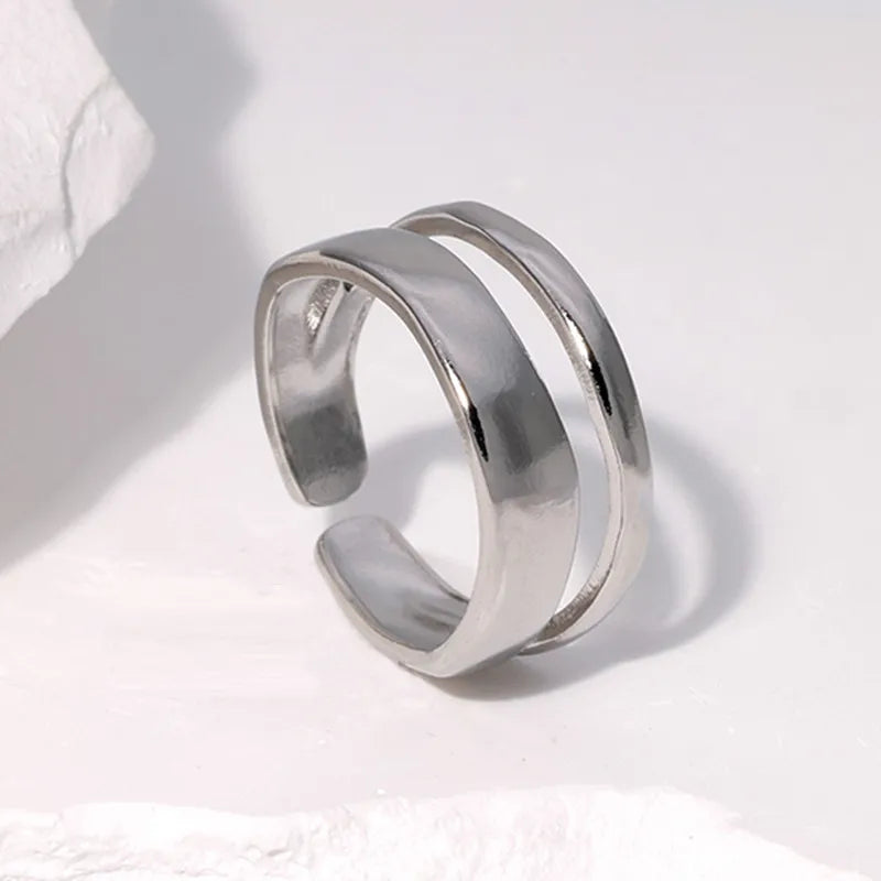 Anillo Plateado Doble Silueta - Ajustable