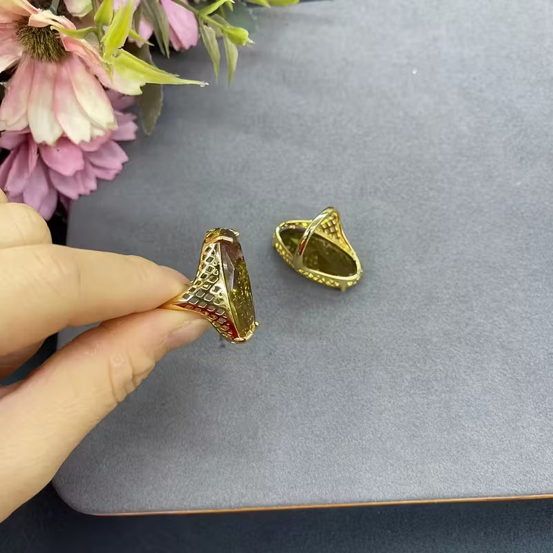 Anillo Dorado Sultanita Elipse, Ajustable