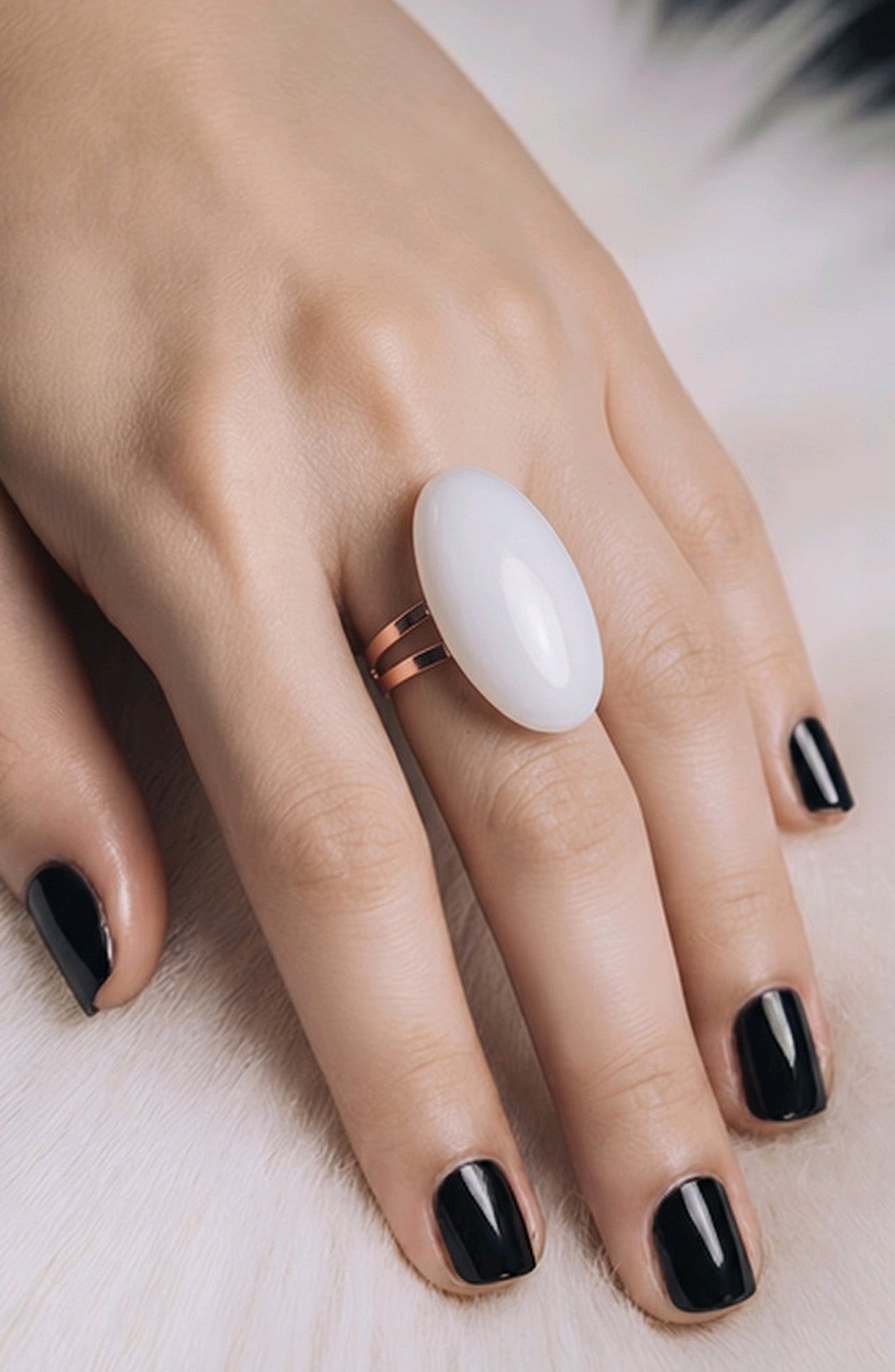 Anillo de Escolecita y Onix Corte Cabujón - Ajustable