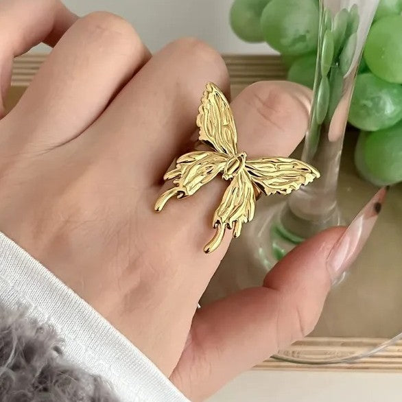 Anillo Dorado Ronda Mariposa - Ajustable
