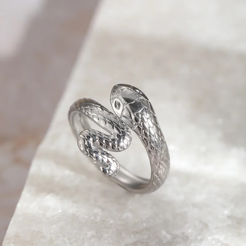 Anillo Plateado Serpiente - Ajustable
