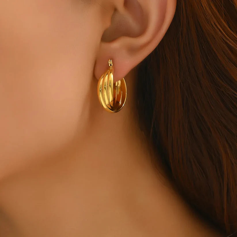 Aretes Dorados Arracadas Romanas Medianas