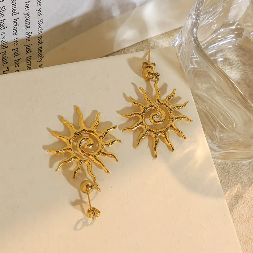 Aretes Dorados Sol Espiral