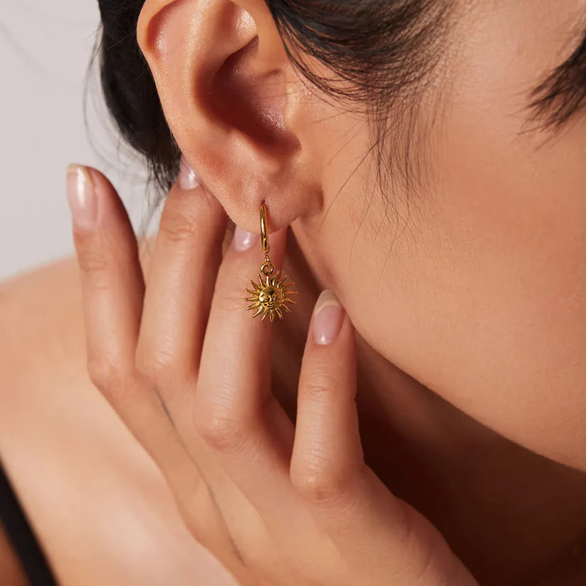 Aretes Dorados Arracadas Dije Sol