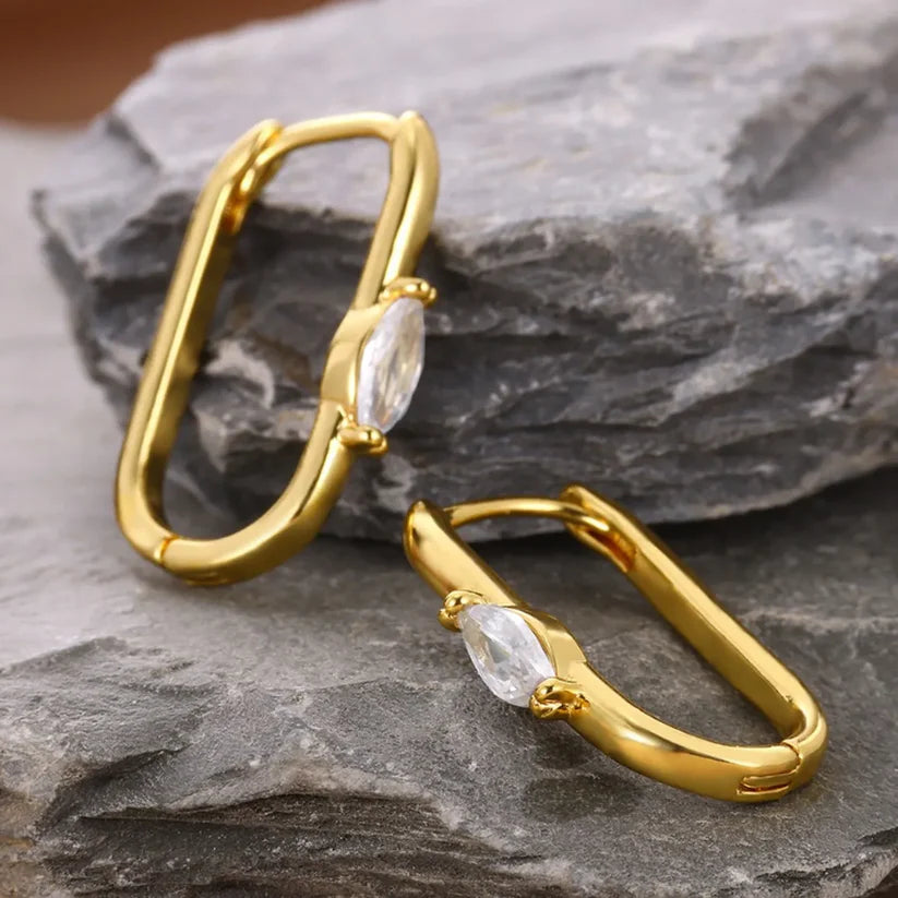 Aretes Dorados Clip Circón