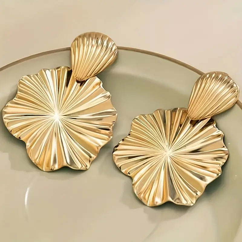 Aretes Dorados Flor Viento