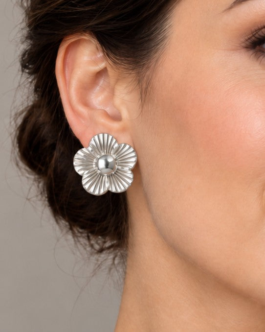 Aretes Plateados Flores