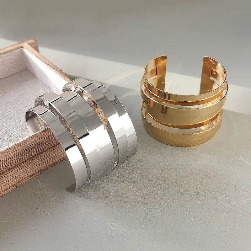 Brazalete Flotante Dorado