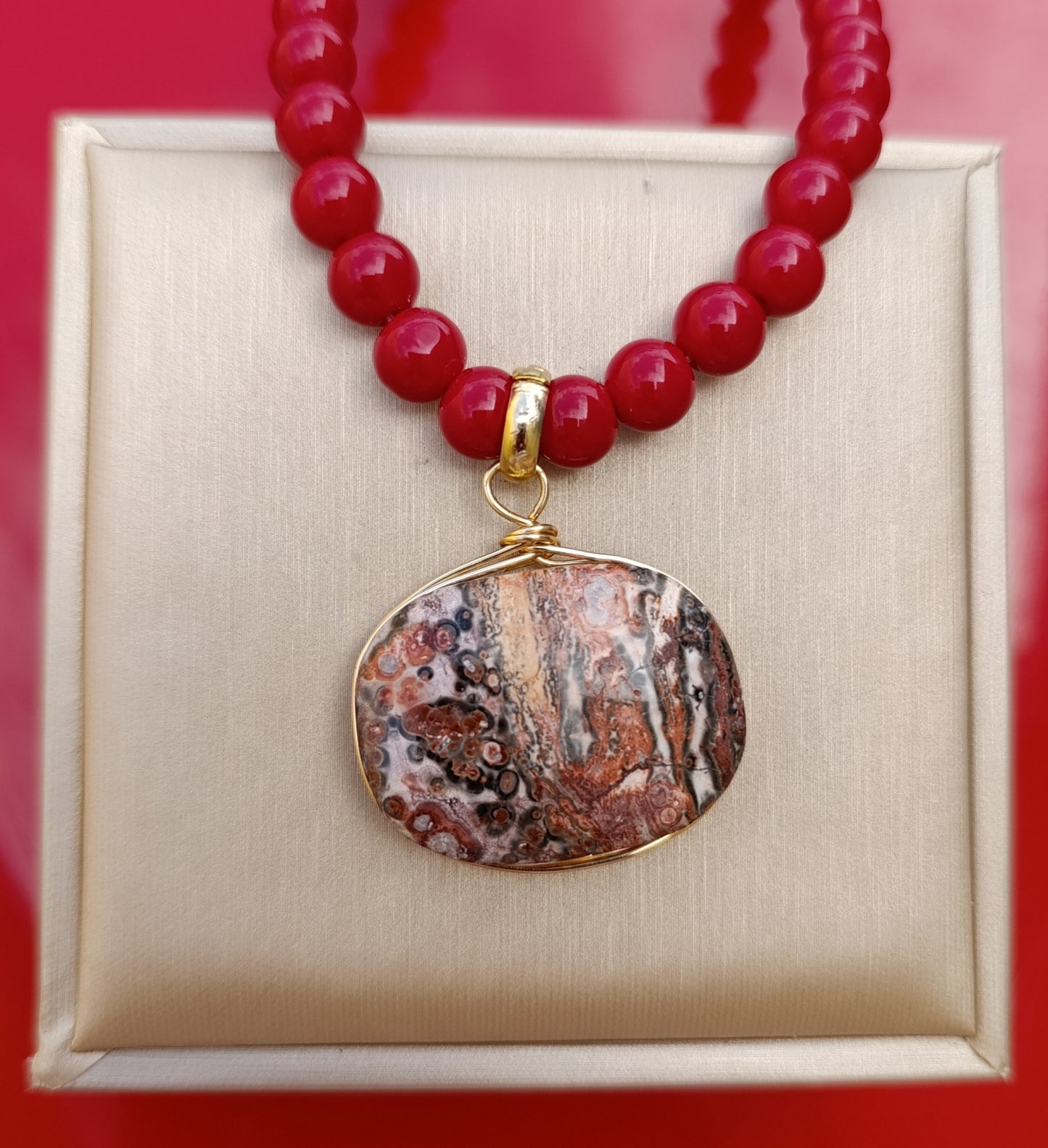 Collar Perlas Rojas Dije Jaspe Mineral Natural