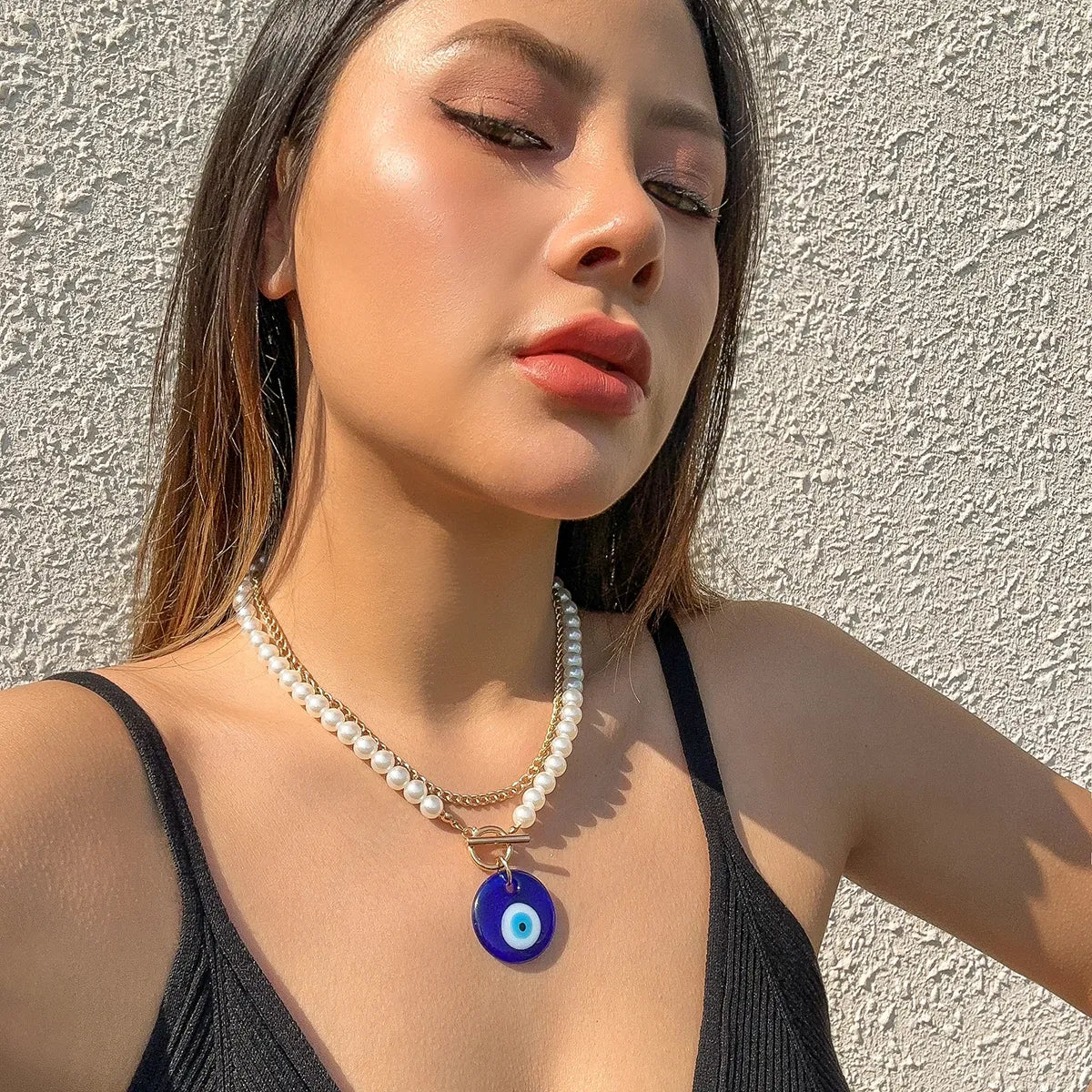 Collar Doble Perlas y Cadena Dorada Dije Ojo Turco