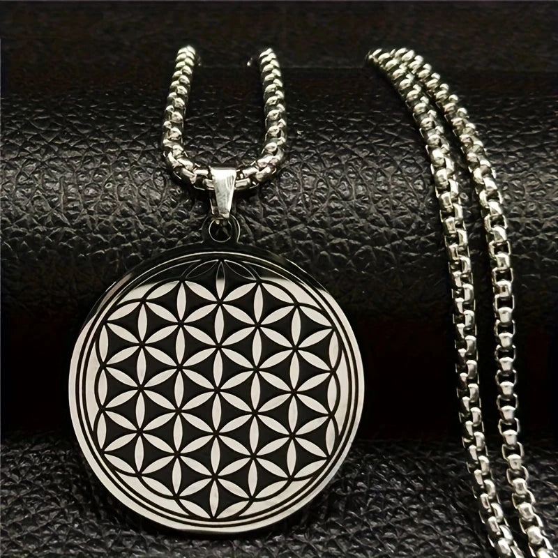 Collar Cadena Plateada Flor de Loto de la Vida