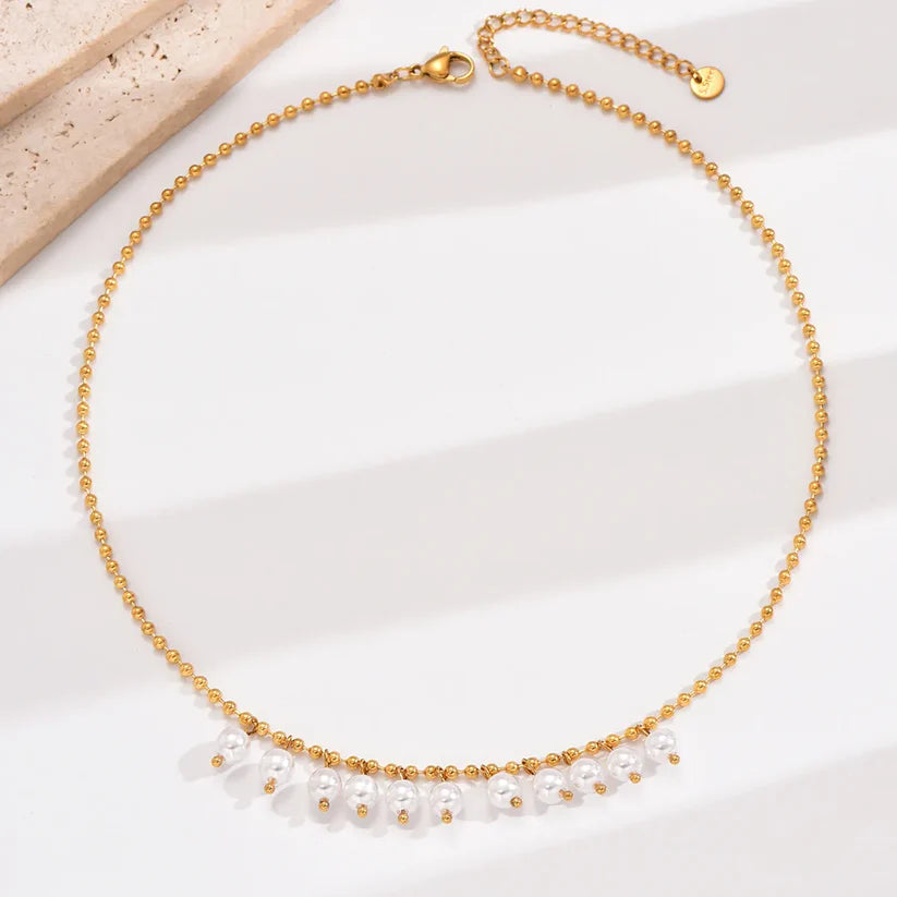 Collar Cadena Dorada y Perlas