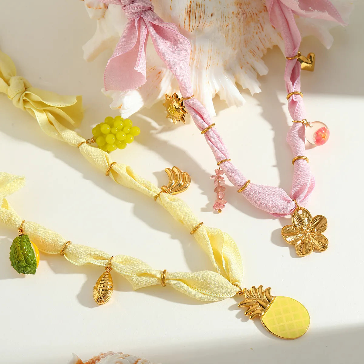 Collar Paliacate Amarillo Dijes Frutas