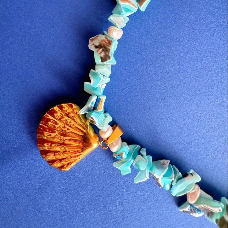Collar Lajas Azules Dije Concha Marina Dorada