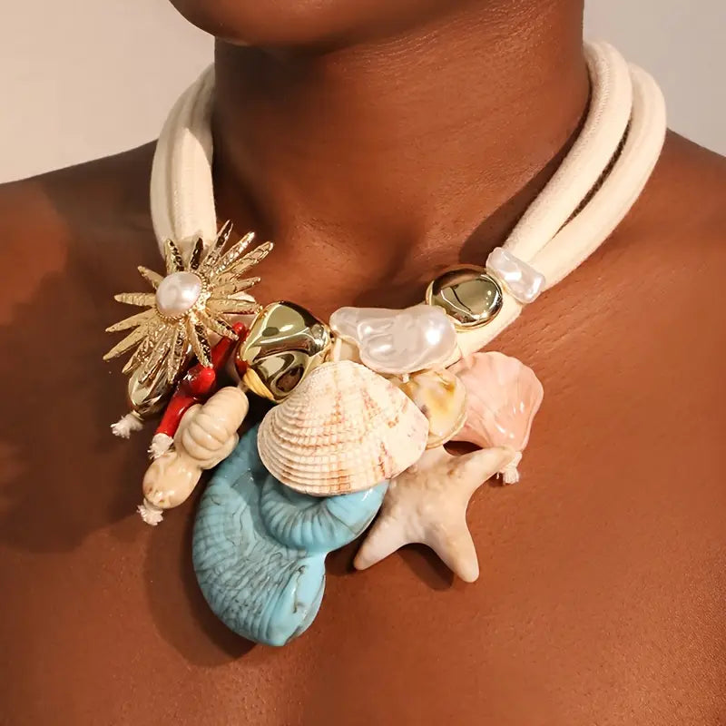 Collar Cordón Blanco Dijes Marinos Exagerados