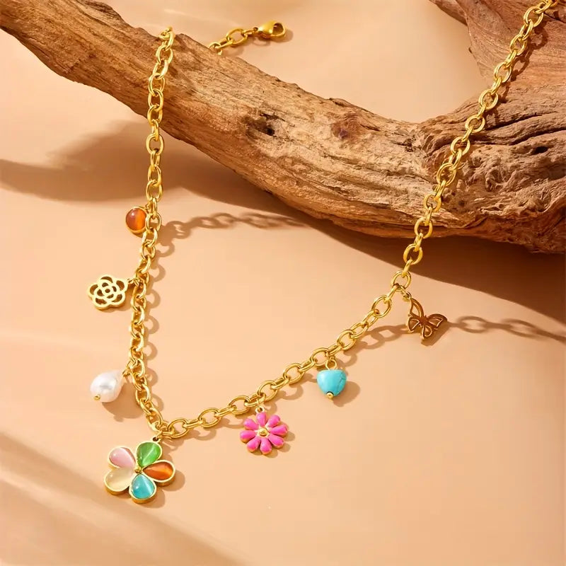 Collar Cadena Dorada Dijes Flores y Perla
