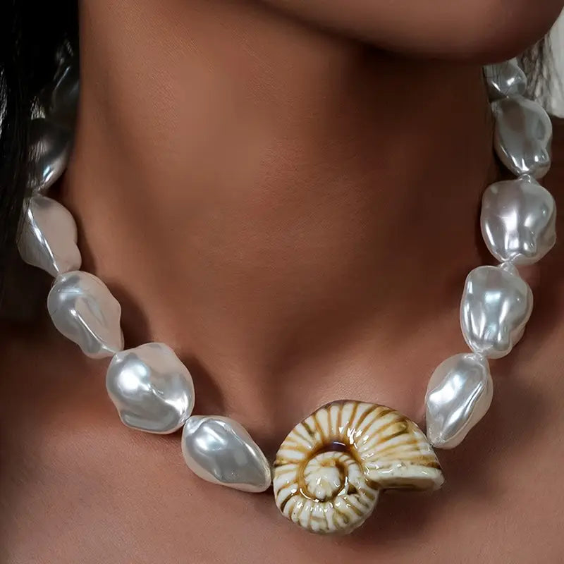 Collar Boho Cuencas Perlas Blancas Dije Caracol