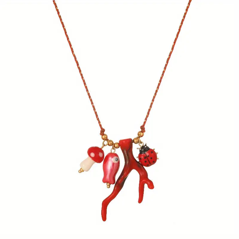 Collar Hilo Rojo Dijes Marinos y Catarina