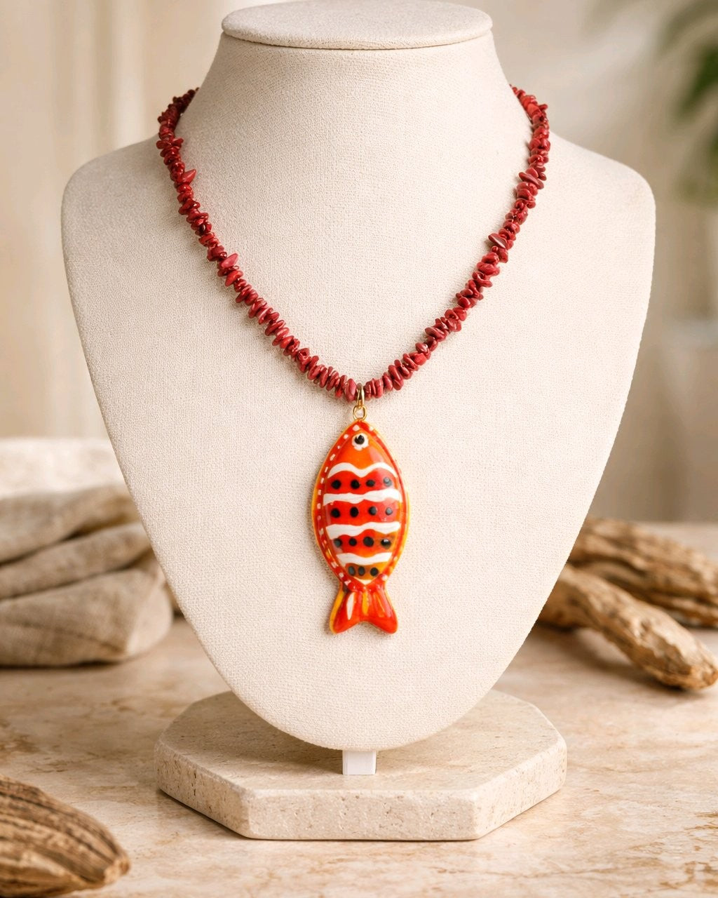Collar Piedra Mineral Jaspe Rojo Dije Pez Rojo