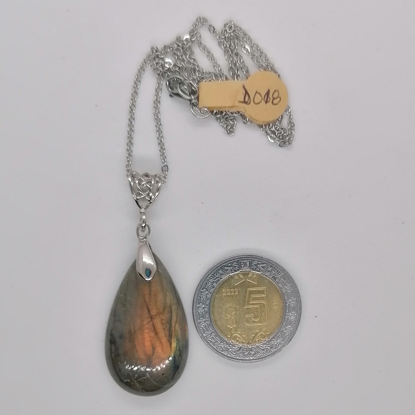 Dije Labradorita con Fuego Dorado Gota