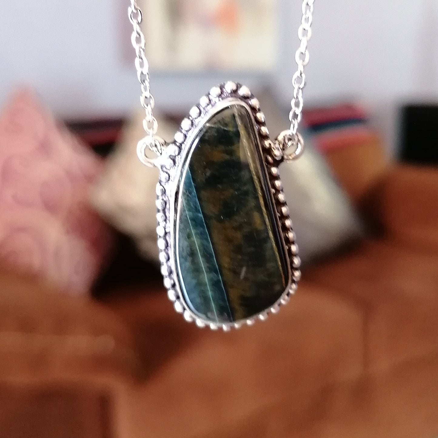 Dije Ojo de Tigre Azul