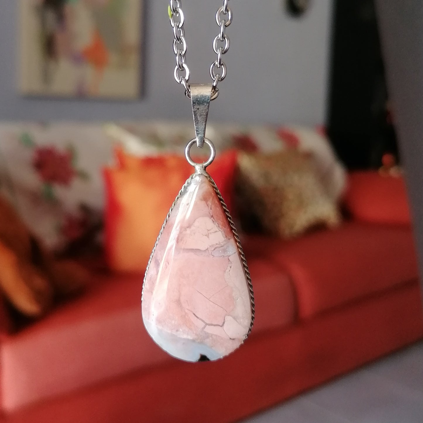 Dije Ágata Rosa Gota con Cuarzo