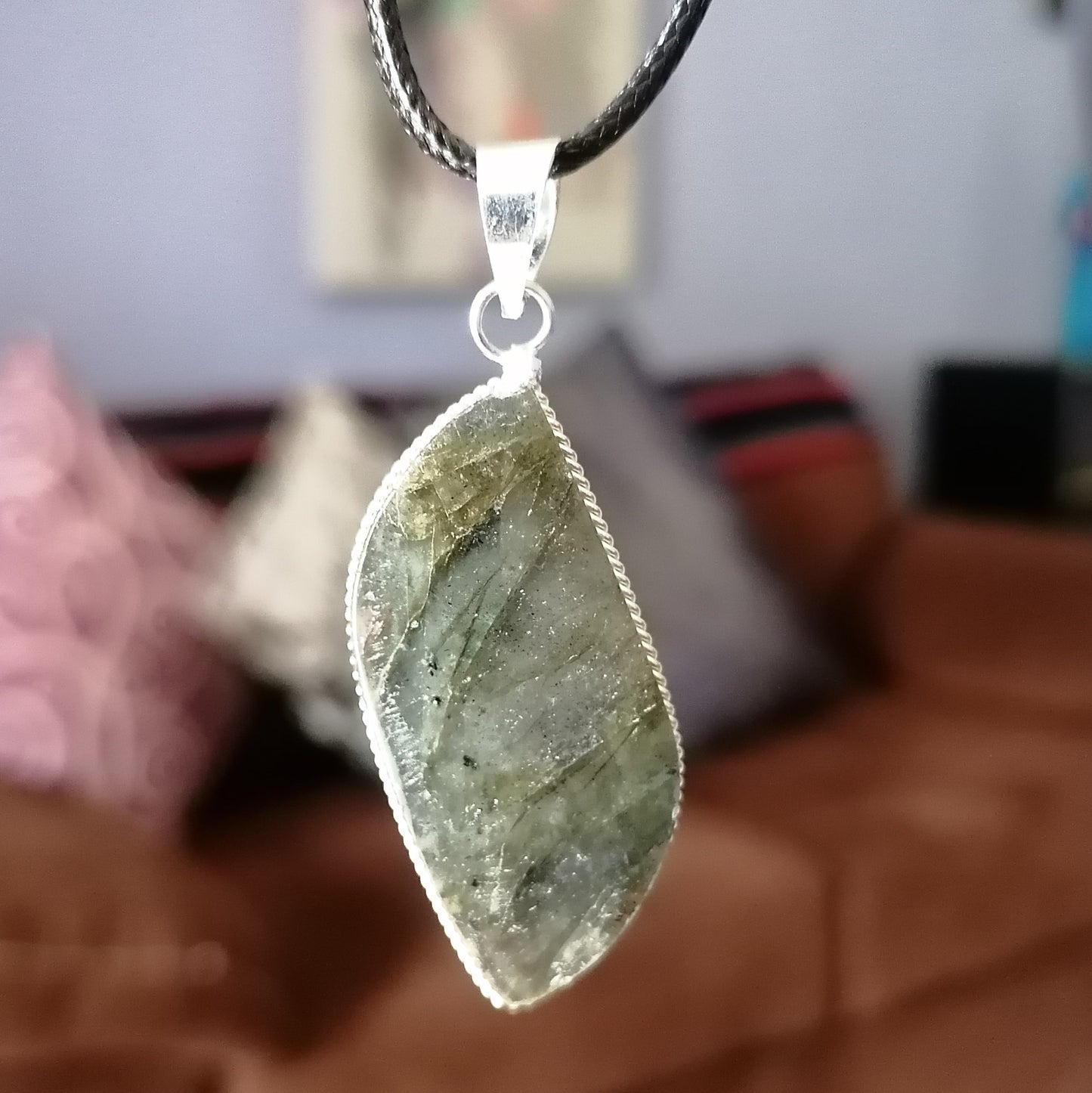 Dije Labradorita Hoja