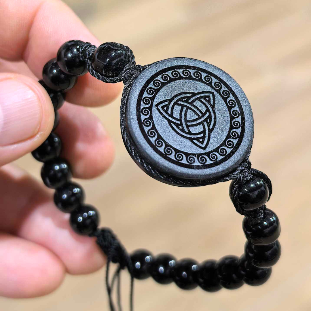 Pulsera de Obsidiana Triqueta