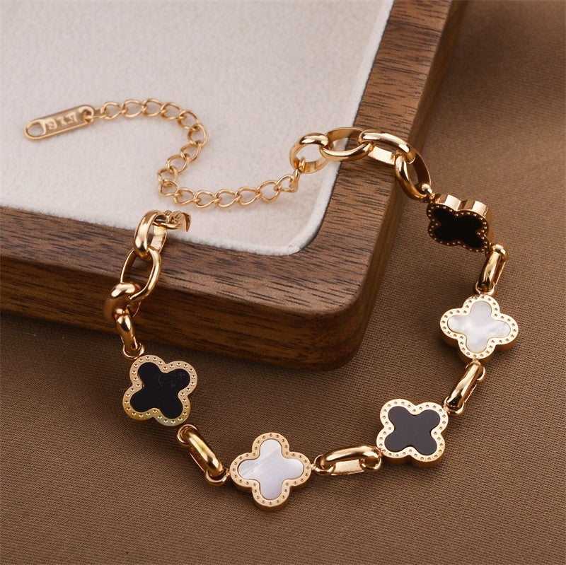Pulsera Oro Rosa Trébol Cuatro Hojas Negro