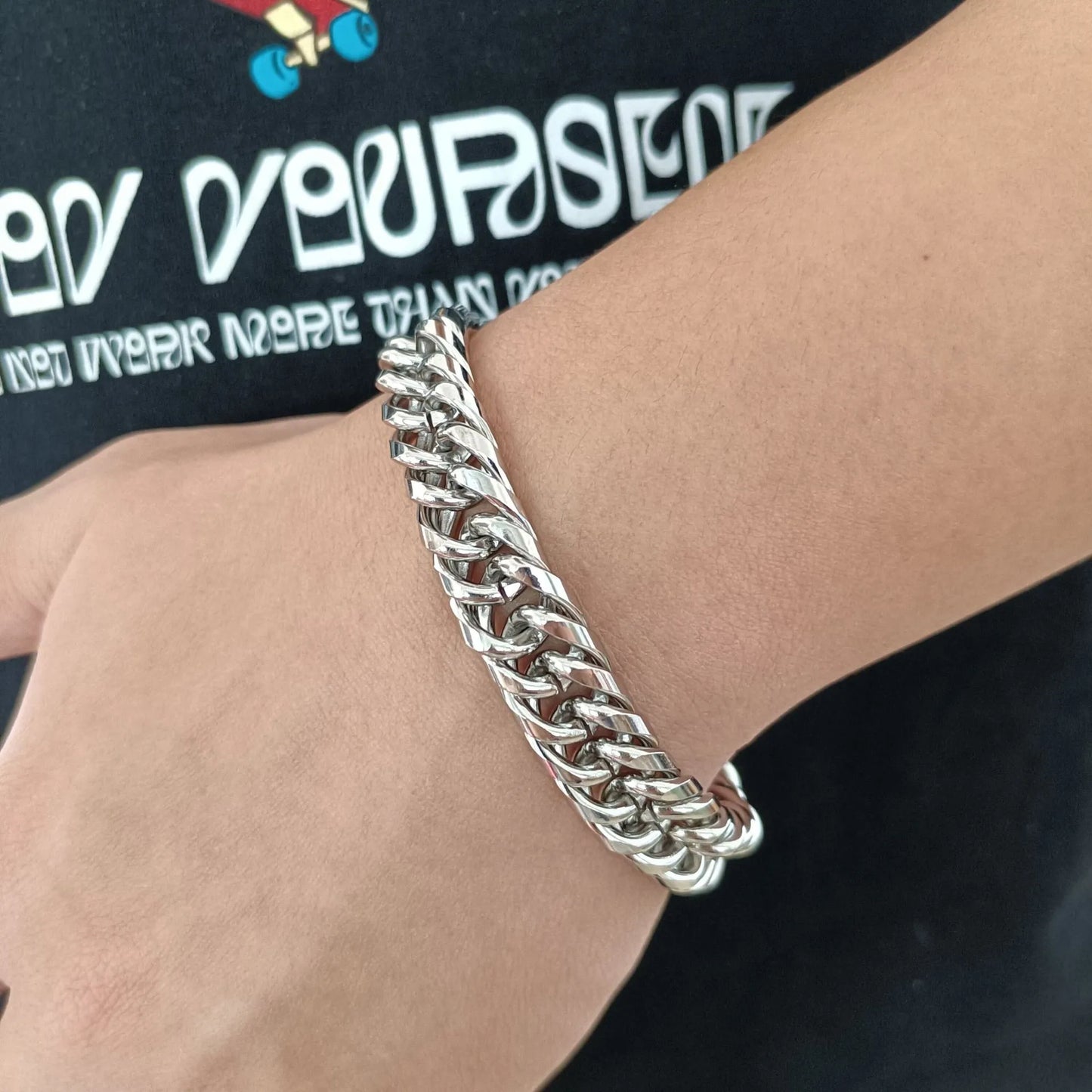 Pulsera Plateada Tejida W 21 cm