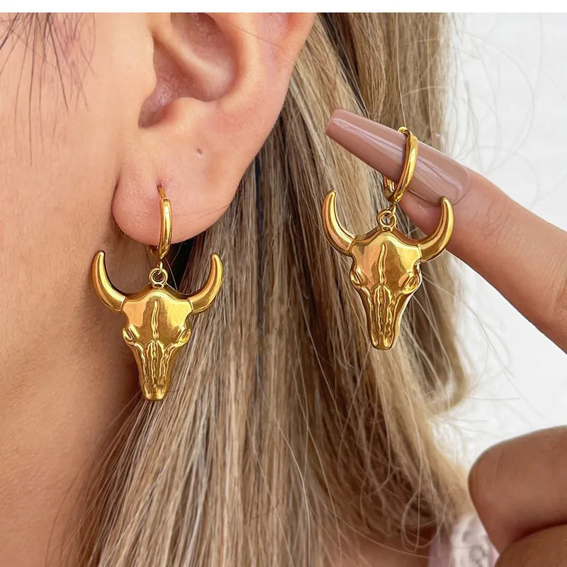 Aretes Dorados Cabeza de Toro