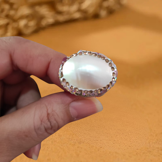 Anillo Dorado Ronda Madre Perla y Circón