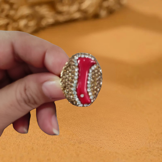 Anillo Dorado Ronda Coral Rojo y Circón