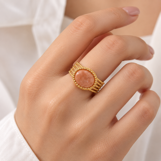 Anillo Dorado Piedra Natural Ajustable
