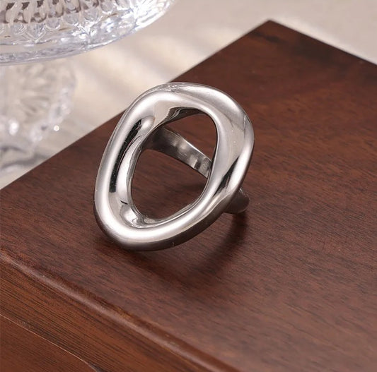 Anillo Plateado Dona Divergente Talla 7