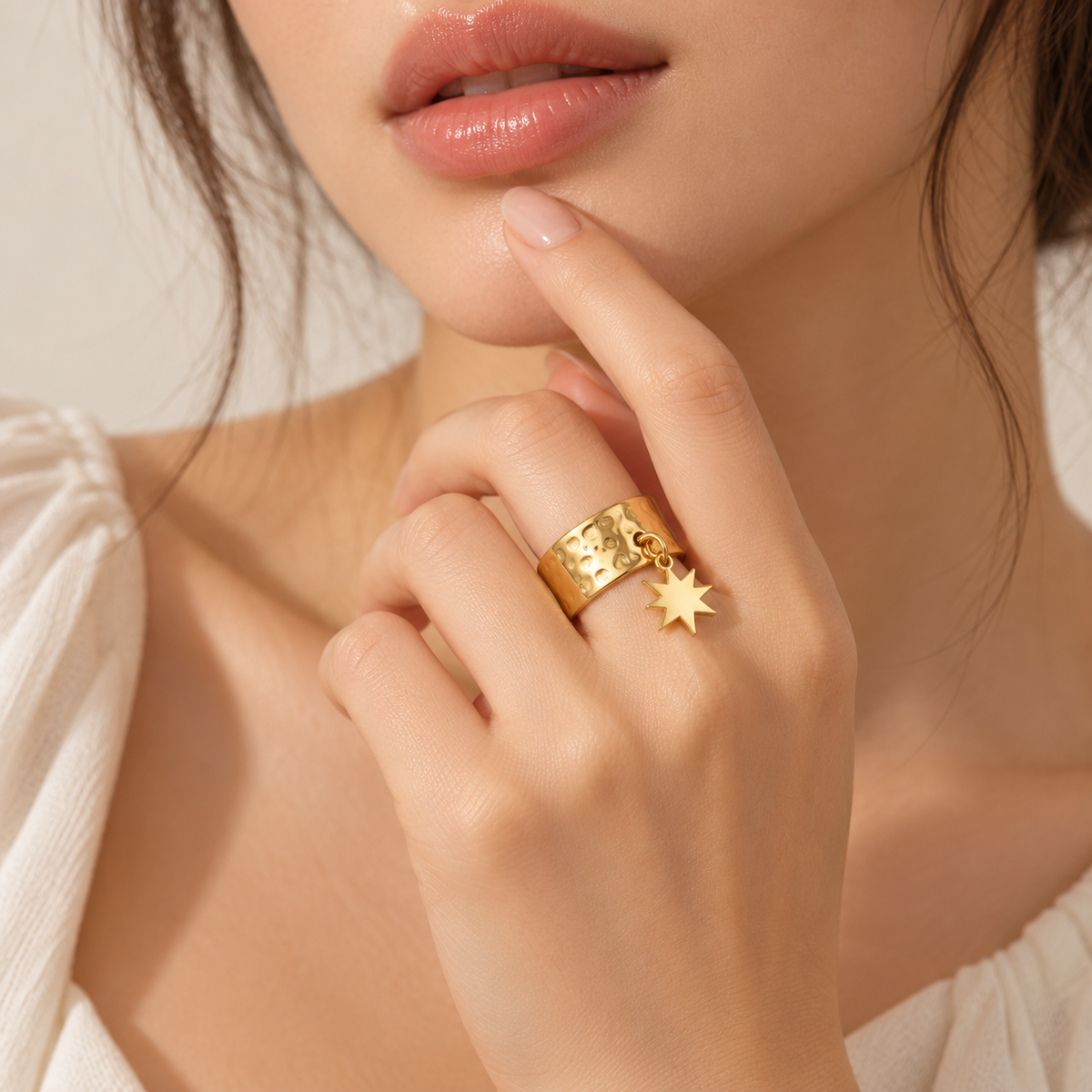 Anillo Dorado Dije Estrella - Ajustable
