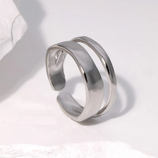Anillo Plateado Doble Silueta - Ajustable