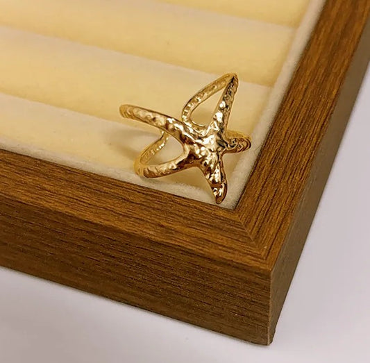 Anillo Dorado Estrella de Mar - Ajustable