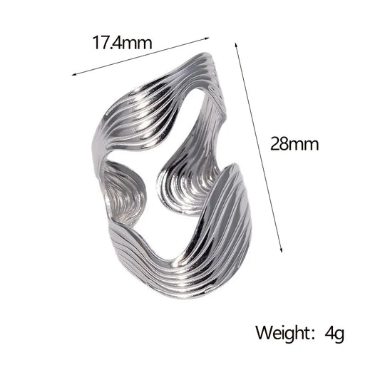 Anillo Plateado Líneas Geométricas - Ajustable
