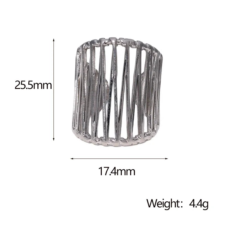 Anillo Plateado Líneas Geométricas - Ajustable