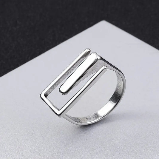 Anillo Plateado Geométrico Ajustable