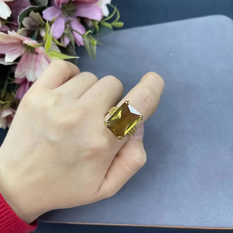 Aniilo Dorado Sultanita Elipse, Circón, Ajustable