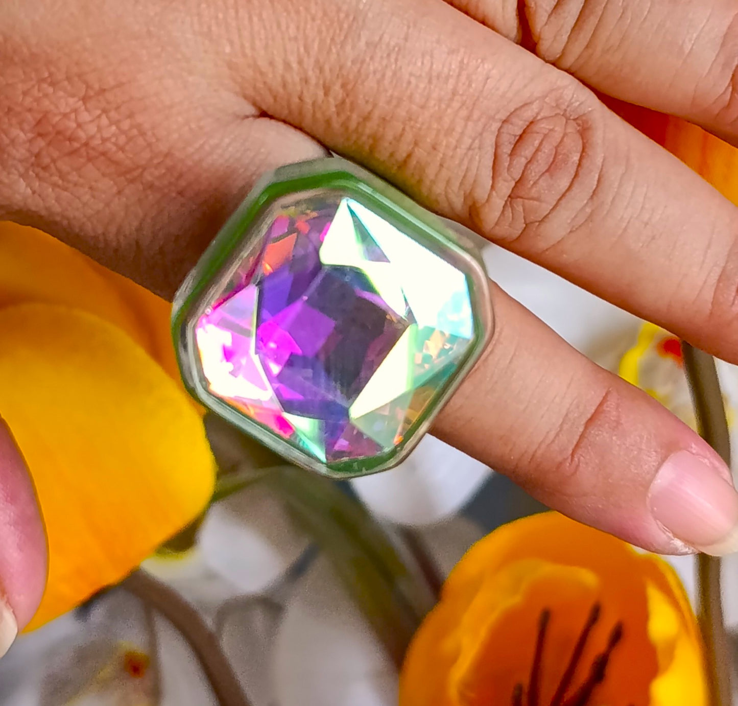 Anillo Resina Verde Ronda Blanca Talla 8