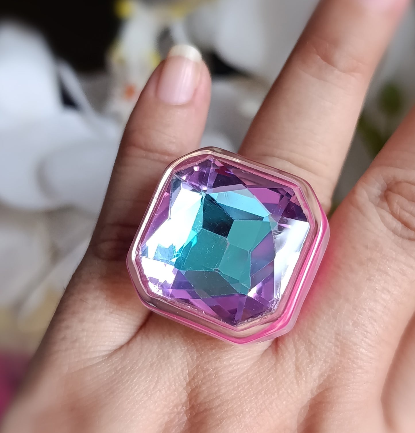 Anillo Resina Fiusha Ronda Tornasol Talla 8