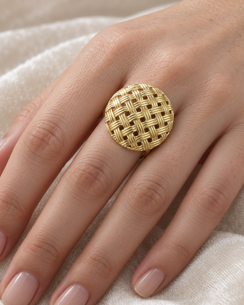 Anillo Dorado Botón Mimbre - Ajustable