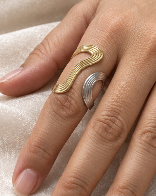 Anillo Bicolor Siluetas Rayas - Ajustable